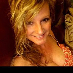 Meet your Posher, Kara